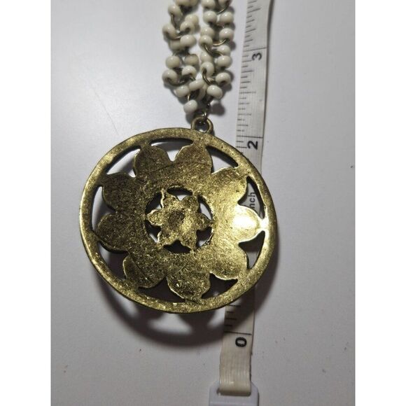 **Final Sale** Cookie Lee circular pendant necklace - Picture 5 of 8